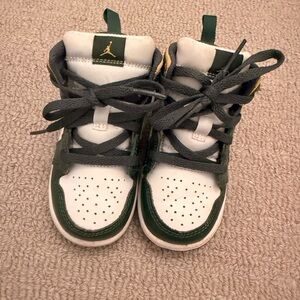 Kids Nike Jordans Green and White High-Top Sneakers